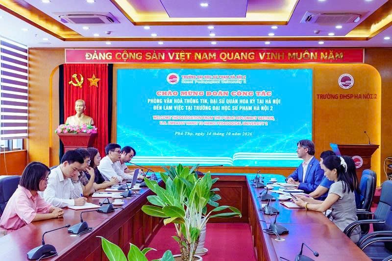 Trường ĐHSP Hà Nội 2 tổ chức chương trình giao lưu, trao đổi văn hóa giáo dục của Hoa Kỳ